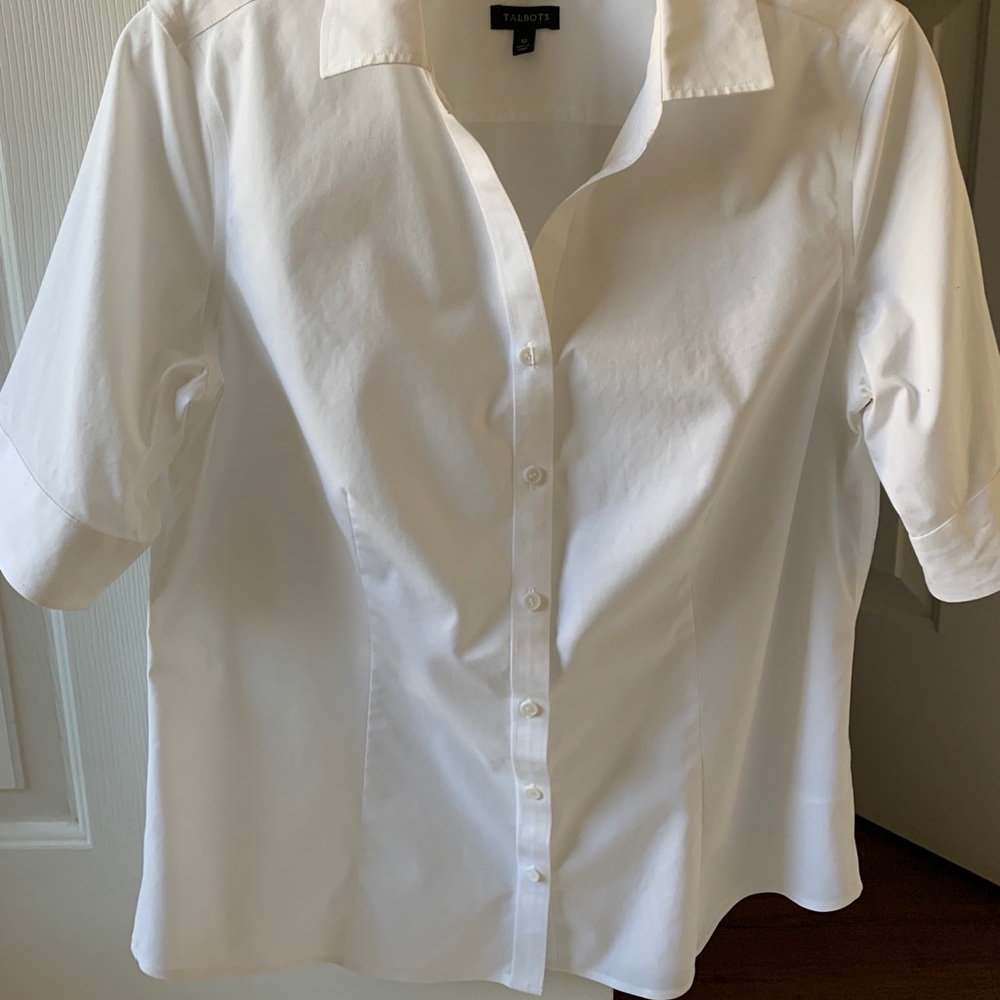 White blouse - Picture 2 of 6